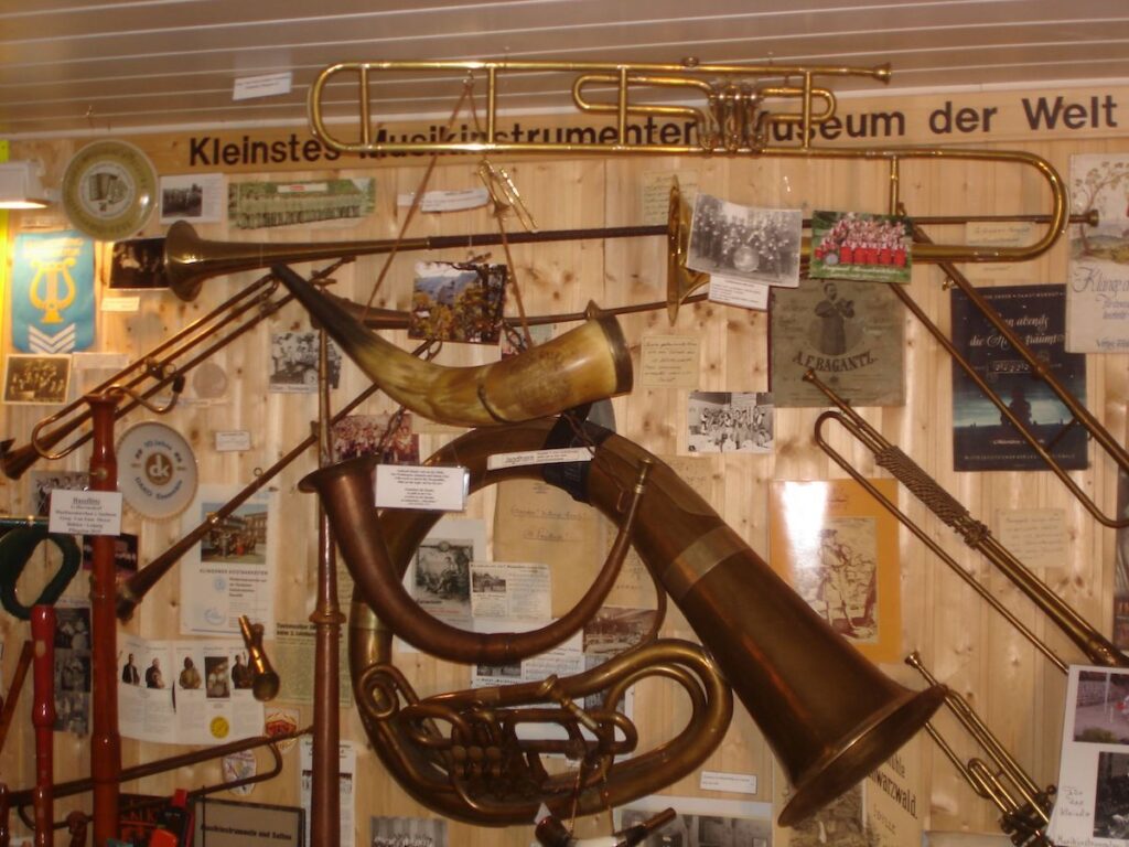 Kleinstes Musikinstrumenten-Museum Vogtland