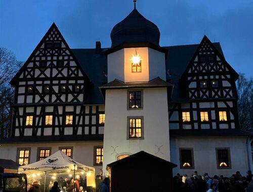 Weihnachtsmarkt Schloss Treuen